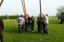 Maibaum aufstellen