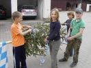 Kinder Maibaum