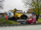 Straße wird geteert