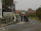 Straße wird geteert