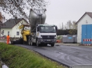 Straße wird geteert