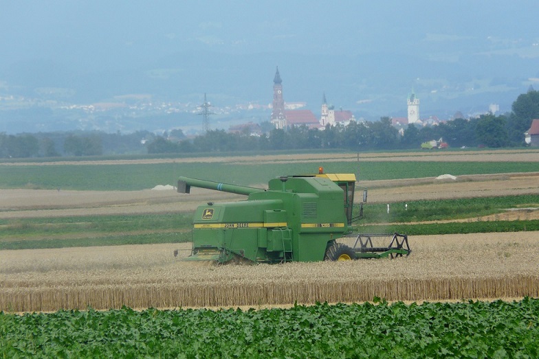 P1390600