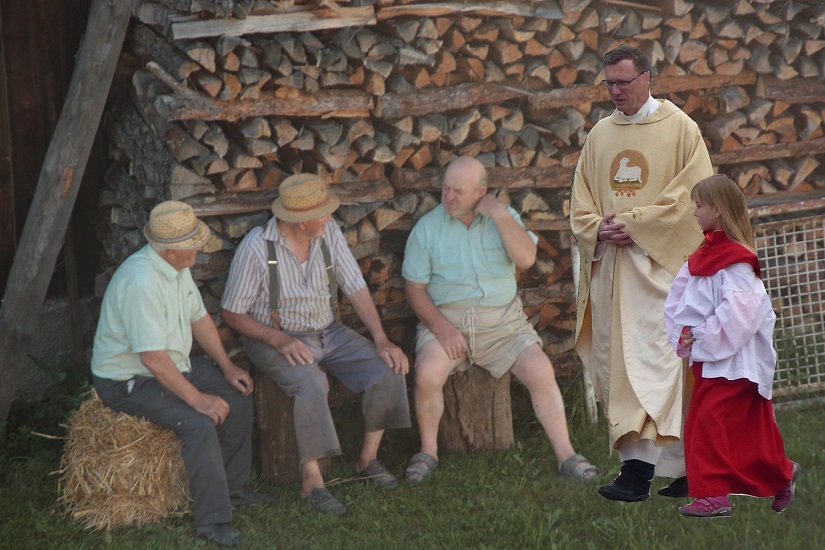Pfarrer beim Stammtisch