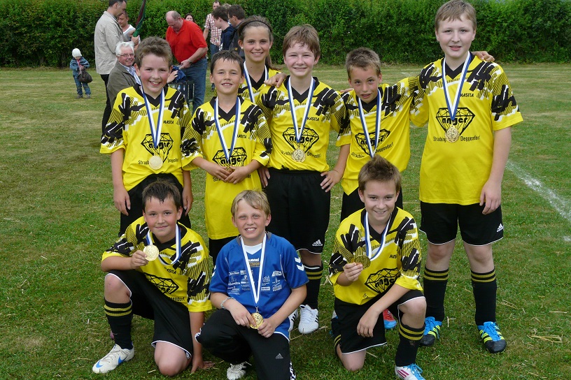 2012 Dorffest fussball 4