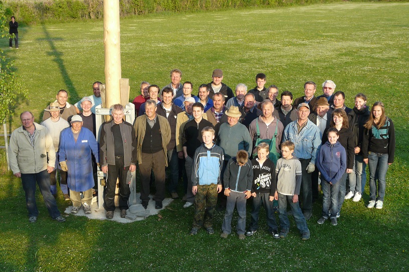 Maibaum 2011 6