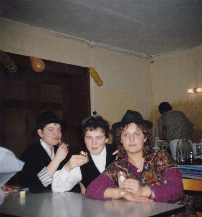 1987 Küss die Hand schöne Frau2