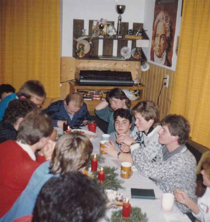 1987 WF 4