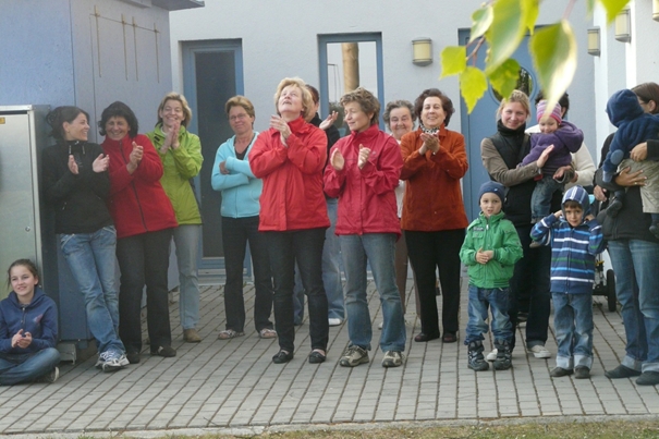 2011 Maibaum aufstellen
