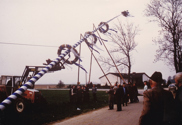1986 Maibaum1